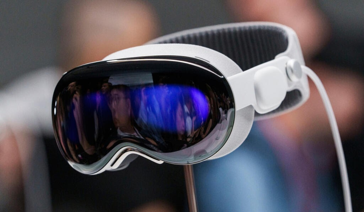 أبل تخفض مساحة عرض وتجربة نظارتها Vision Pro