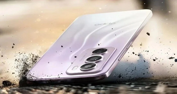 OPPO Reno 13