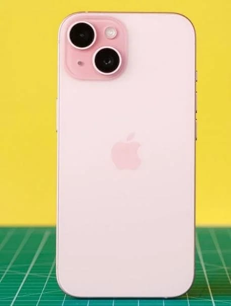 هاتف iPhone 15 