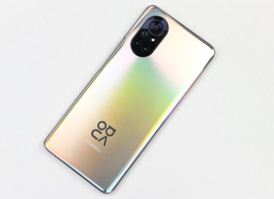 هاتف Huawei Nova 8