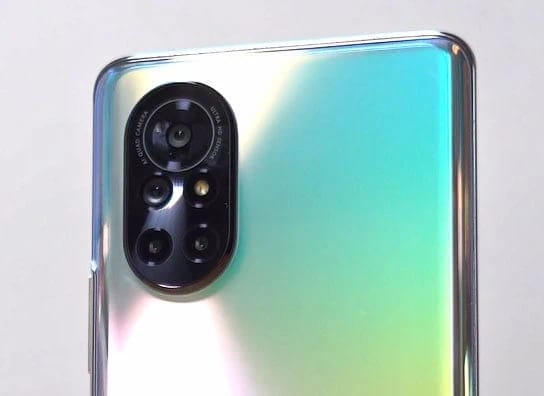 هاتف Huawei Nova 8