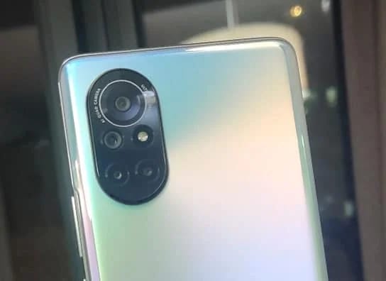 هاتف Huawei Nova 8 5G