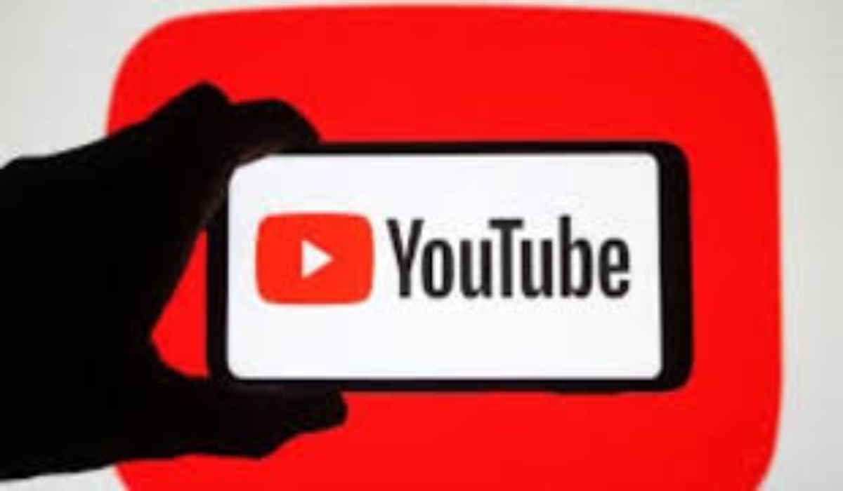 يوتيوب يتراجع عن ميزة PiP الجديدة ويعود إلى الميزة القديمة بعد جدل واسع