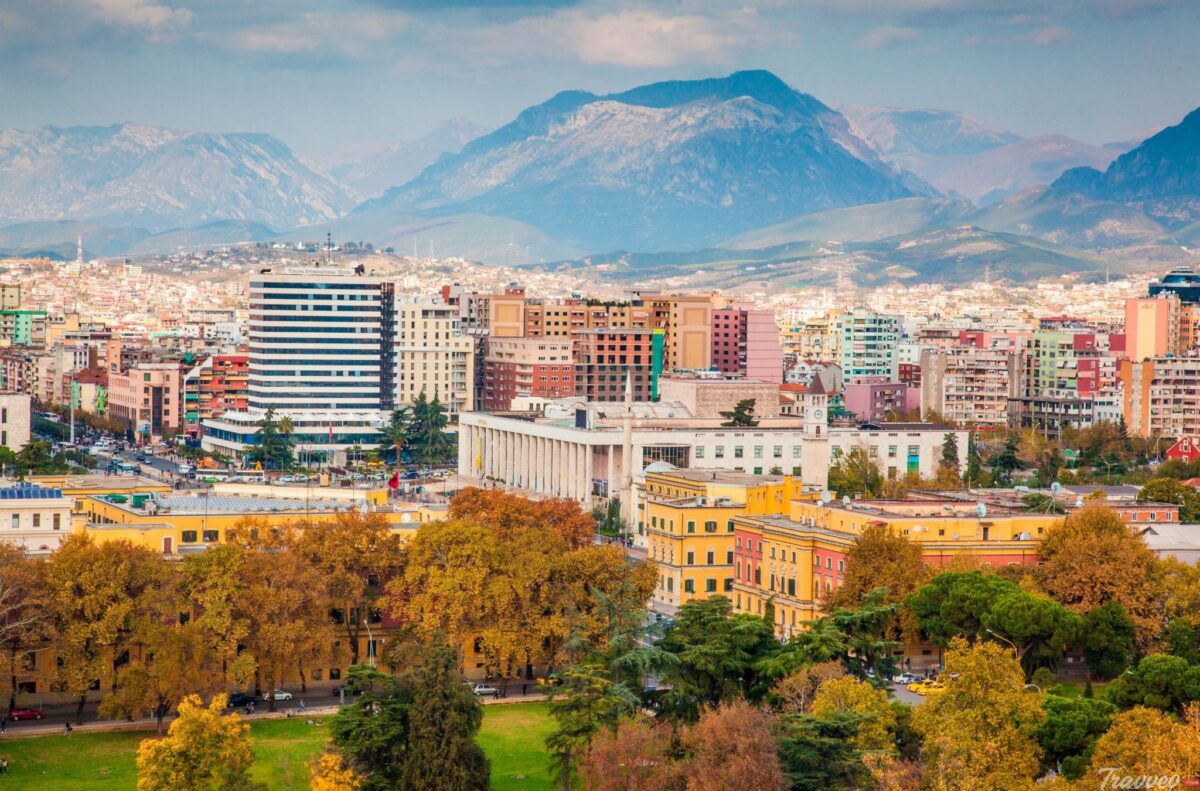 مدينة تيرانا