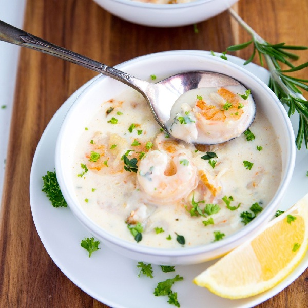 شوربة السي فود بالكريمة