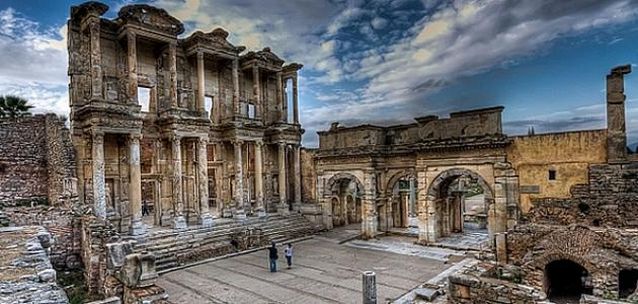 مدينة أفسس الأثرية