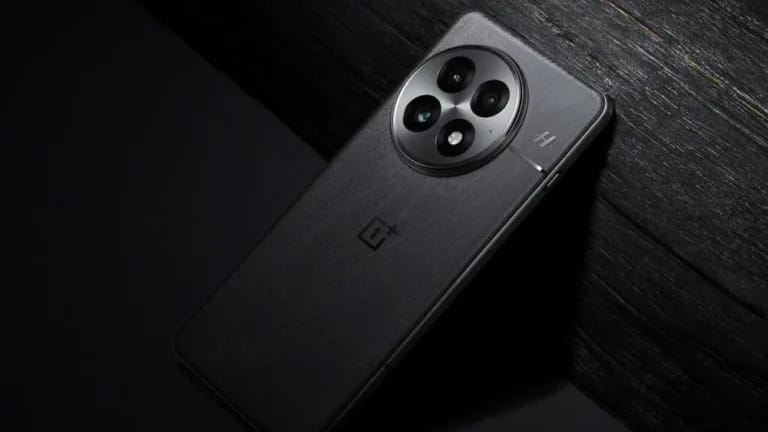 هاتف OnePlus 13 