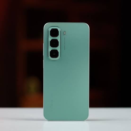 هاتف Infinix Hot 50