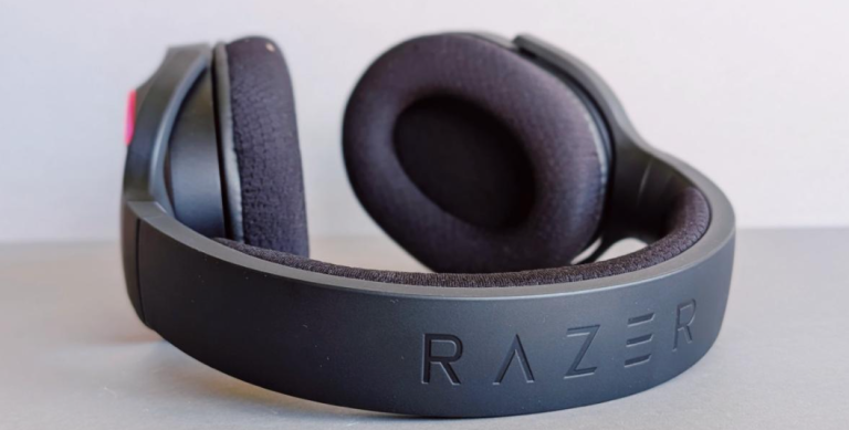 سماعة Razer Barracuda X Chroma