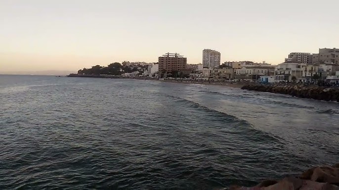 شاطئ ريزي عمر