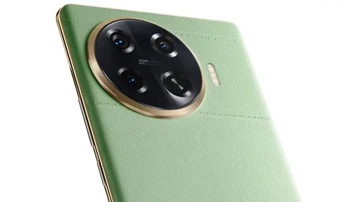 هاتف Tecno Spark 20 Pro Plus