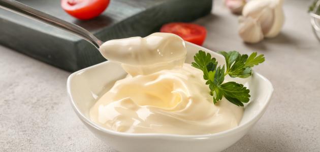 صوص المايونيز الأبيض