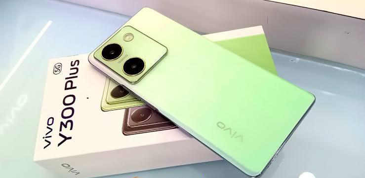 هاتف Vivo Y300 Plus