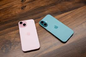 iPhone 16 